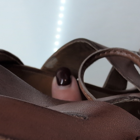 Franco Sarto Women's Gladiator Style Brown Shoes. Size 8.5 - Picture 12 of 14